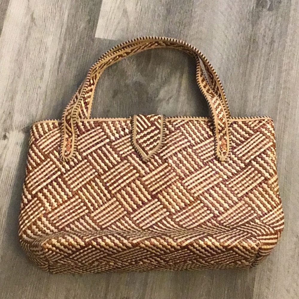 Straw Tote Bag - Picture 2 of 7